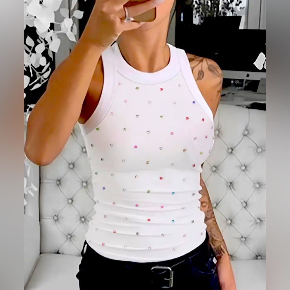SO CHIC BOUTIQUE SEQUINED TANK!